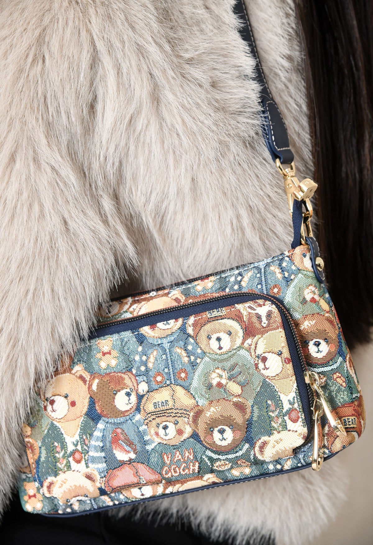 How to Choose the Perfect Handbag for Women