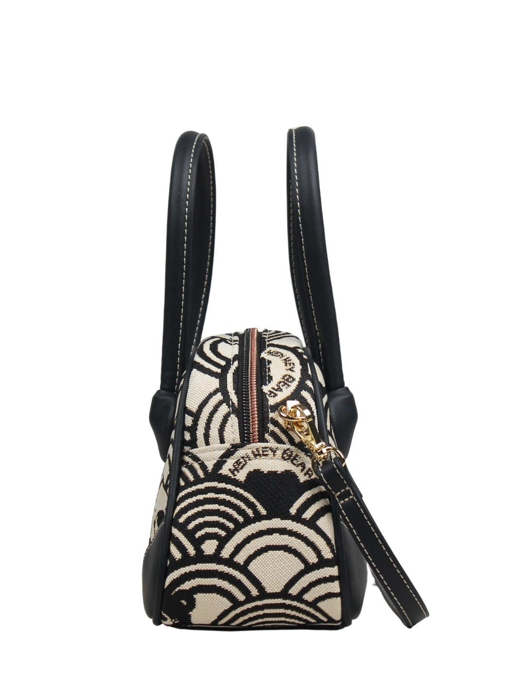 Black White Wave Top Handle