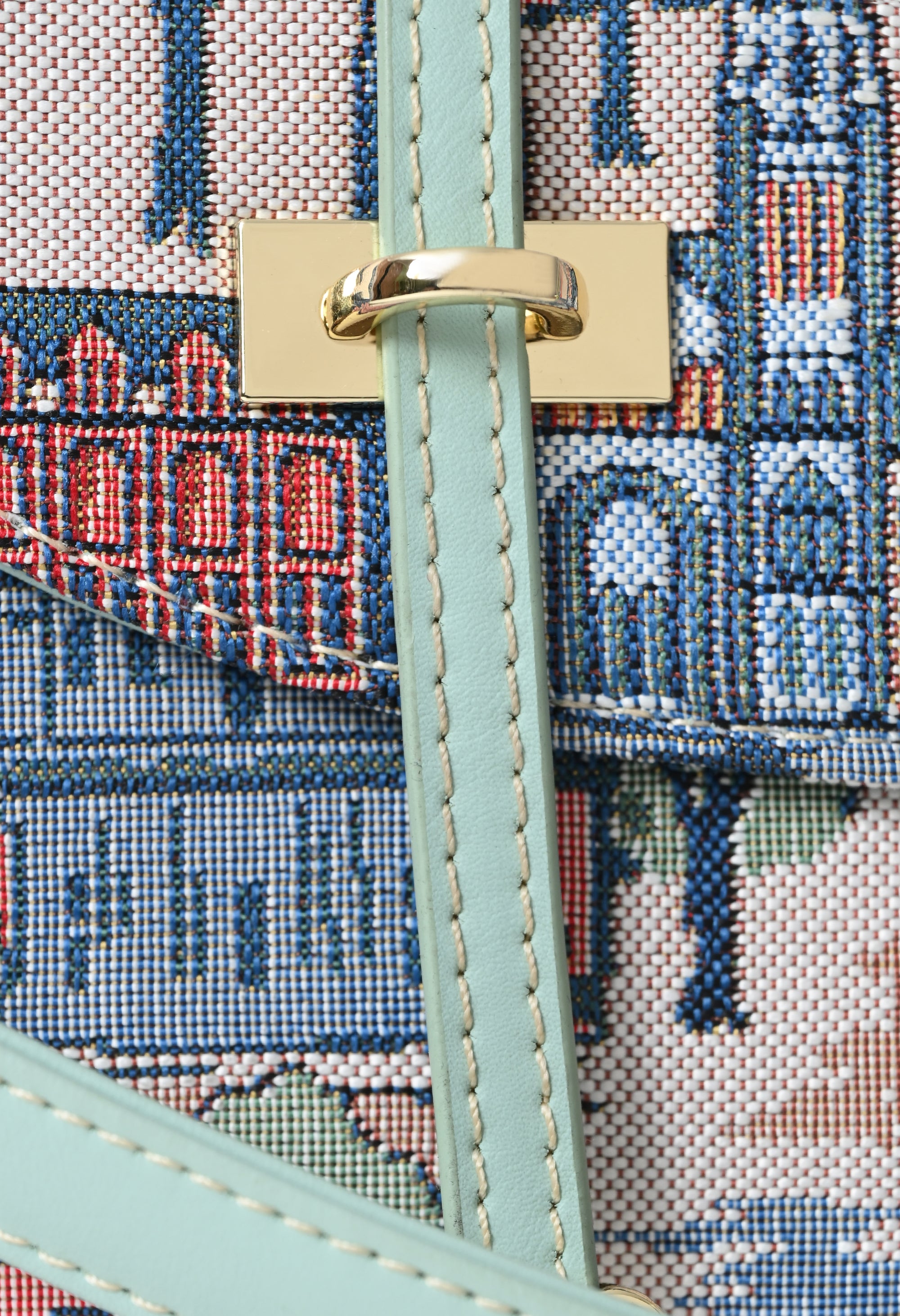 London Bridge Top Handle