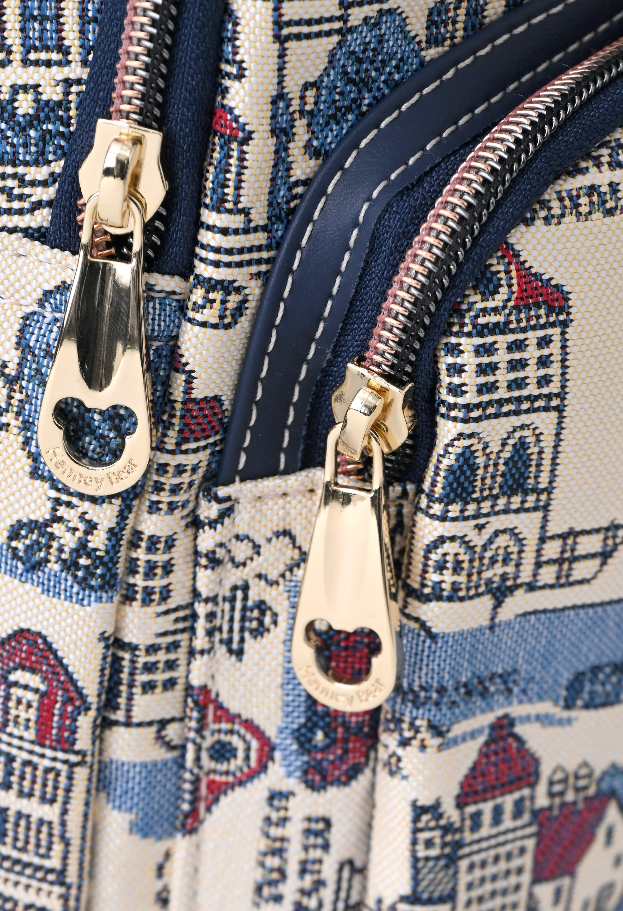 Euro City Crossbody