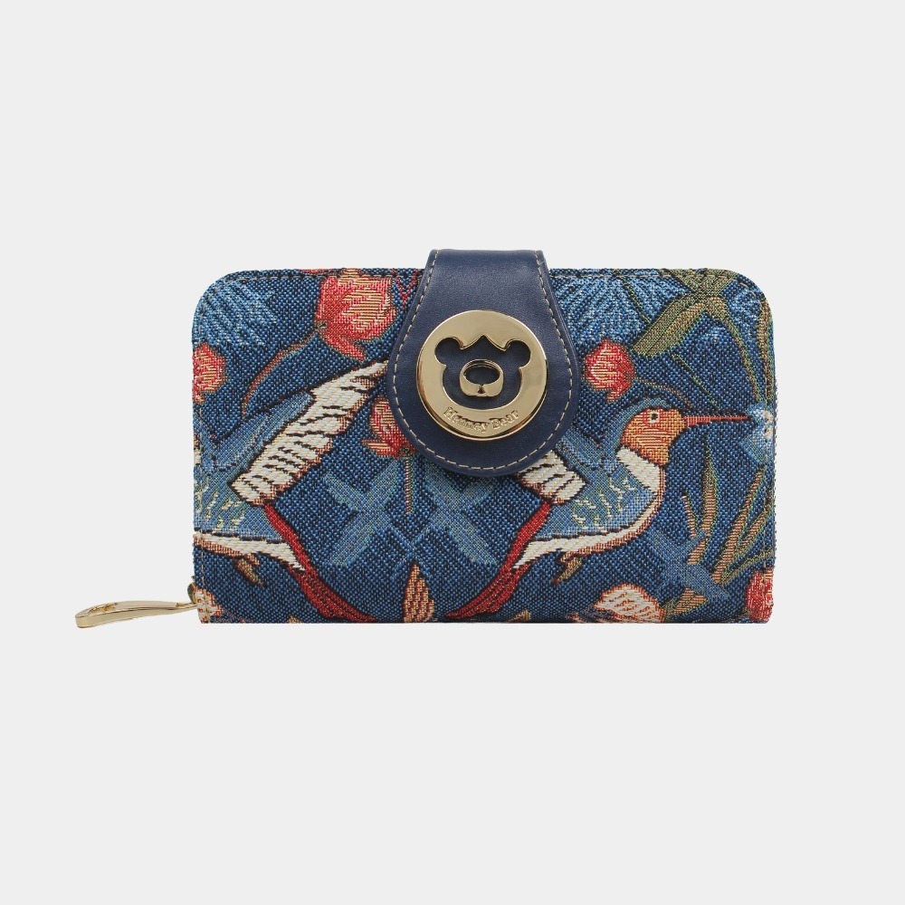 henney bear deisgner purses made with the are of tapetsry serve as stylish accessories, combining elegance with individuality, and celebrating the fusion of art and fashion in every design.